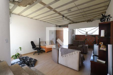 Sala de casa à venda com 4 quartos, 490m² em Osvaldo Cruz, São Caetano do Sul