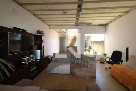 Sala de casa à venda com 4 quartos, 490m² em Osvaldo Cruz, São Caetano do Sul