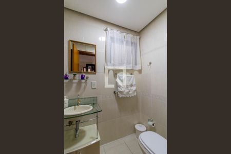 Lavabo de apartamento para alugar com 3 quartos, 230m² em Vila Galvão, Guarulhos
