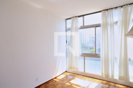 Sala/Quarto de apartamento para alugar com 1 quarto, 40m² em Funcionários, Belo Horizonte