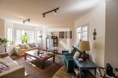 Sala de casa à venda com 4 quartos, 400m² em Alphaville, Santana de Parnaíba