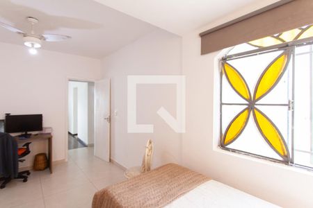 Quarto 1 de casa à venda com 3 quartos, 310m² em Itapoã, Belo Horizonte