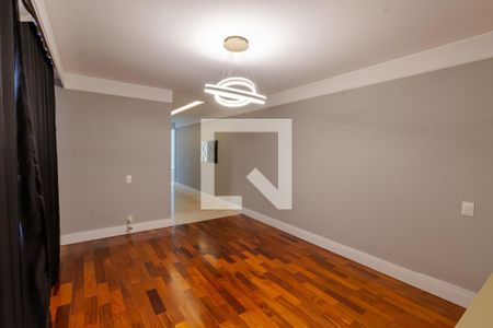 Sala de tv de apartamento para alugar com 5 quartos, 270m² em Jardim Morumbi, São Paulo