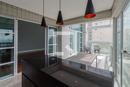 Varanda gourmet de apartamento para alugar com 5 quartos, 270m² em Jardim Morumbi, São Paulo