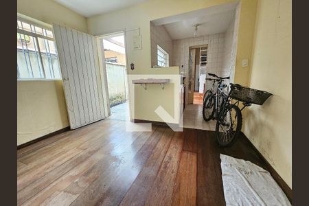 Sala de casa à venda com 3 quartos, 94m² em Jardim Santo Amaro, São Paulo