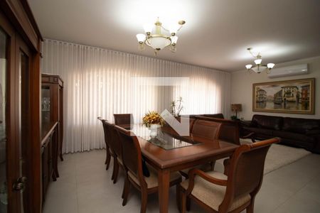 Sala de Jantar de casa à venda com 4 quartos, 306m² em Vila Milton, Guarulhos