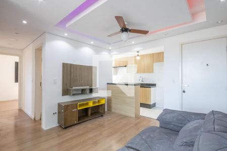Sala de apartamento à venda com 3 quartos, 63m² em Recanto das Rosas, Osasco