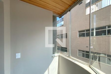 Varanda da Sala de apartamento para alugar com 2 quartos, 75m² em Vila Paris, Belo Horizonte