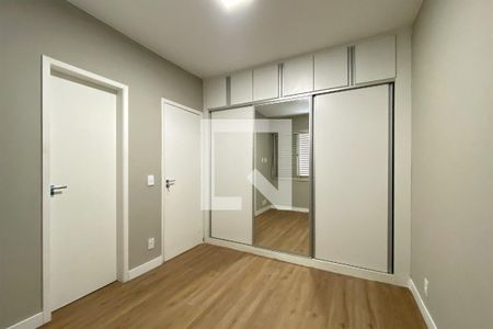 Suíte 1 de apartamento para alugar com 2 quartos, 75m² em Vila Paris, Belo Horizonte