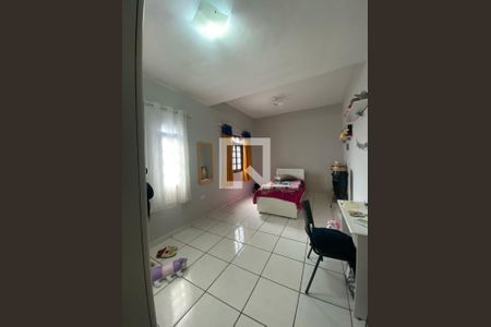 Casa à venda com 3 quartos, 185m² em Conjunto Residencial Pombeva, São Bernardo do Campo