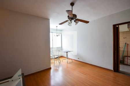 Sala de apartamento à venda com 2 quartos, 55m² em Del Castilho, Rio de Janeiro