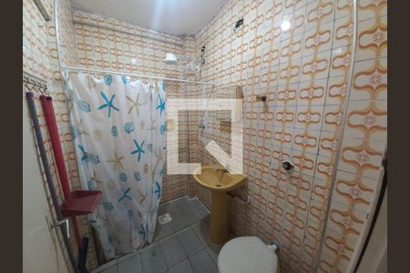 Banheiro Social de apartamento para alugar com 1 quarto, 45m² em Boa Vista, São Vicente