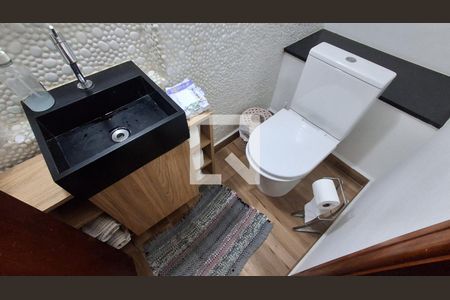Lavabo 1 de casa à venda com 4 quartos, 249m² em Parque Santo Antonio, São Bernardo do Campo