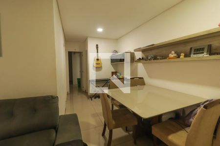 Sala de apartamento à venda com 3 quartos, 76m² em Jardim Ermida I, Jundiaí