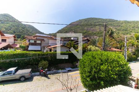 Vista da Sala de casa de condomínio à venda com 5 quartos, 350m² em Itacoatiara, Niterói
