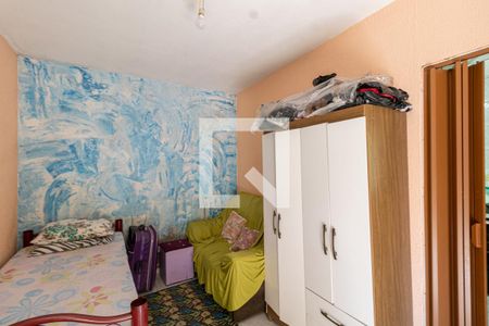 Quarto 2 de casa para alugar com 3 quartos, 78m² em Vila Marilena, São Paulo