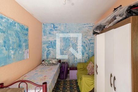 Quarto 2 de casa para alugar com 3 quartos, 78m² em Vila Marilena, São Paulo