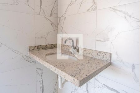 Banheiro Social de kitnet/studio à venda com 1 quarto, 110m² em Jardim Stella, Santo André