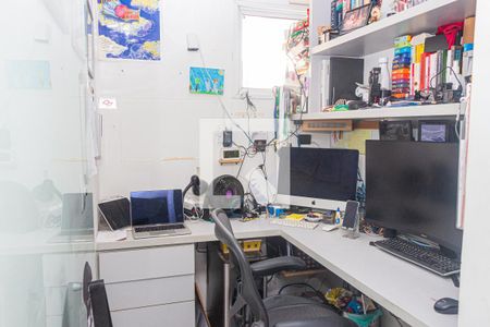 Escritório de apartamento para alugar com 5 quartos, 124m² em Jardim Consorcio, São Paulo