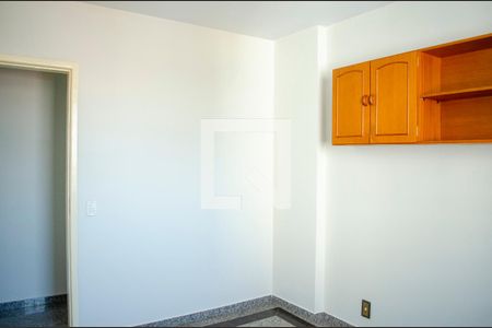 Quarto 2 de apartamento para alugar com 3 quartos, 98m² em Setor Aeroporto, Goiânia