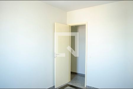 Quarto 2 de apartamento para alugar com 3 quartos, 98m² em Setor Aeroporto, Goiânia