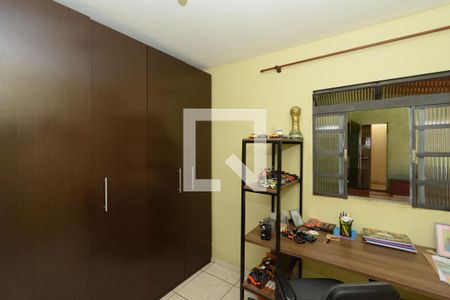 Quarto 2 de casa à venda com 3 quartos, 213m² em Conjunto Agua Branca, Contagem