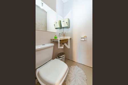 Lavabo 1 de casa à venda com 4 quartos, 170m² em Conjunto Agua Branca, Contagem