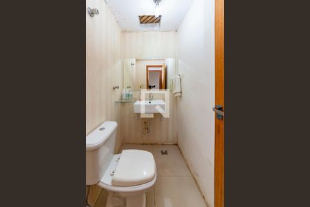 Lavabo 2 de casa à venda com 4 quartos, 170m² em Conjunto Agua Branca, Contagem