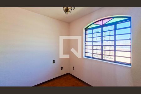 Quarto 2 de casa à venda com 3 quartos, 285m² em Pedro Ii, Belo Horizonte