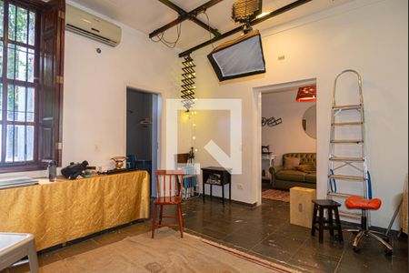 Sala 2 de casa para alugar com 4 quartos, 270m² em Bela Vista, São Paulo