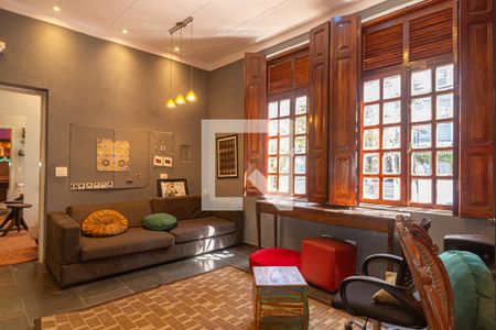 Sala 1 de casa para alugar com 4 quartos, 270m² em Bela Vista, São Paulo