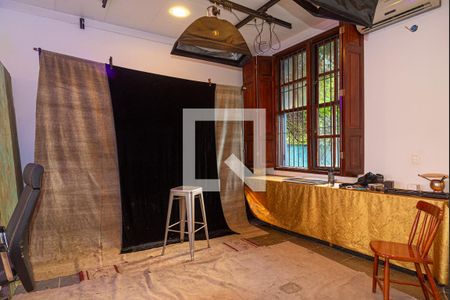 Sala 2 de casa para alugar com 4 quartos, 270m² em Bela Vista, São Paulo