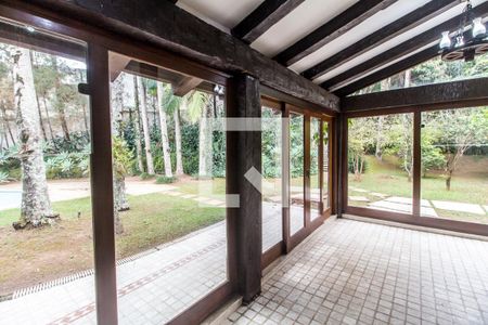 Varanda de casa de condomínio para alugar com 5 quartos, 747m² em Alphaville, Santana de Parnaíba