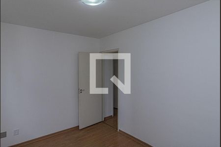 Quarto 2 de apartamento para alugar com 2 quartos, 63m² em Vila Santa Teresa, São Paulo