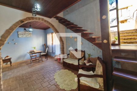 Sala de Estar de casa à venda com 3 quartos, 400m² em Jardim São Vicente, Campinas