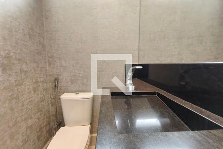 Lavabo de casa de condomínio para alugar com 3 quartos, 210m² em Swiss Park, Campinas