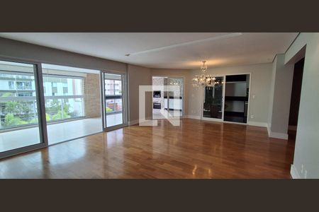 Sala de apartamento para alugar com 4 quartos, 248m² em Santo Antônio, São Caetano do Sul