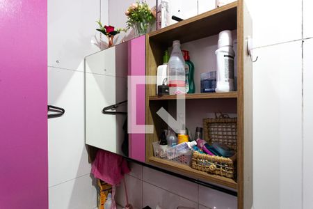 Banheiro de apartamento à venda com 1 quarto, 32m² em Vila Marieta, São Paulo