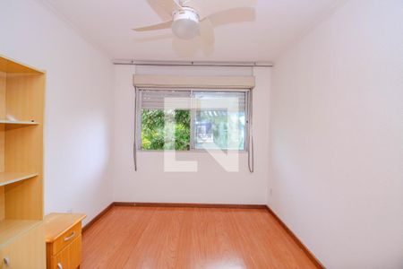 Quarto 2 de apartamento para alugar com 2 quartos, 58m² em Jardim Itu, Porto Alegre