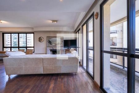 Foto 18 de apartamento à venda com 3 quartos, 220m² em Vila Suzana, São Paulo