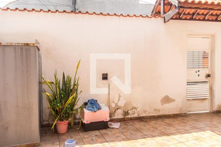 Vista da Sala de casa para alugar com 4 quartos, 171m² em Vila Sul Americana, Carapicuíba