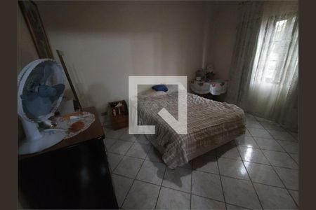 Casa à venda com 4 quartos, 364m² em Jardim da Gloria, Taboão da Serra