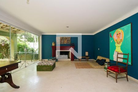 Sala de casa à venda com 6 quartos, 600m² em Jardim Vitoria Regia, São Paulo