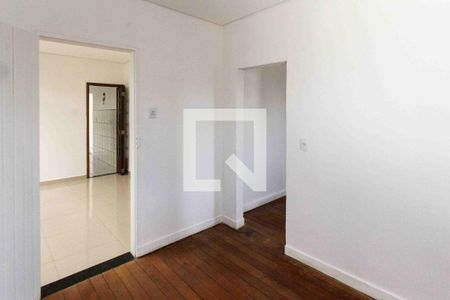 Quarto 01 de casa à venda com 3 quartos, 240m² em Vila Tolstoi, São Paulo