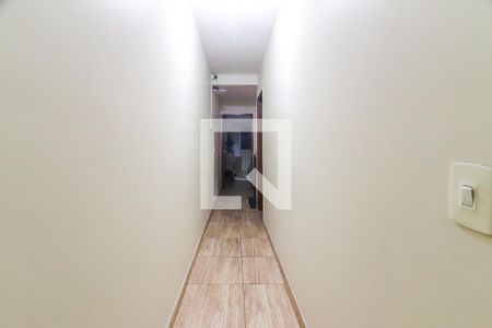 Corredor de casa para alugar com 4 quartos, 180m² em Vila Antonio, São Paulo