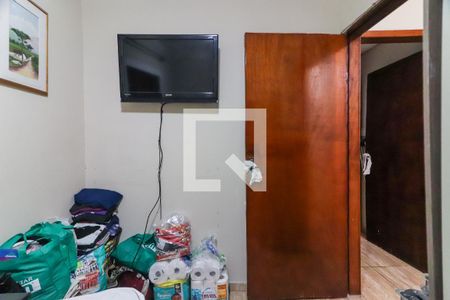 Quarto 2 de casa para alugar com 4 quartos, 180m² em Vila Antonio, São Paulo