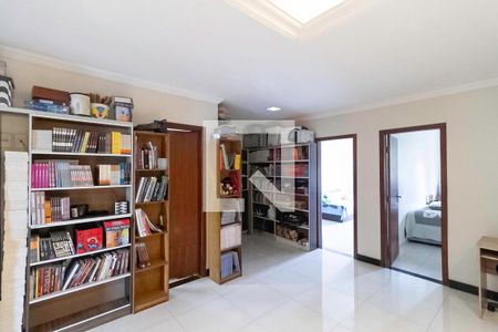 Sala 2 de casa à venda com 3 quartos, 220m² em Parque Xangri-lá, Contagem