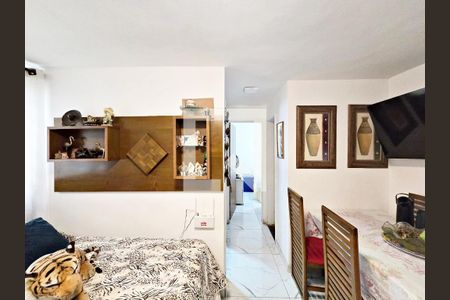 Sala de apartamento à venda com 2 quartos, 44m² em Vila Galvão, Guarulhos