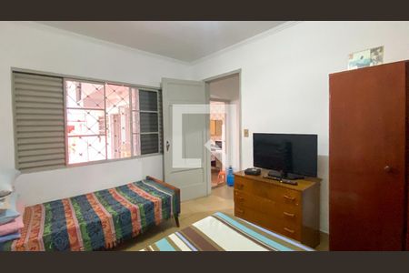 Quarto 2 de casa à venda com 2 quartos, 70m² em Vila Liviero, São Paulo