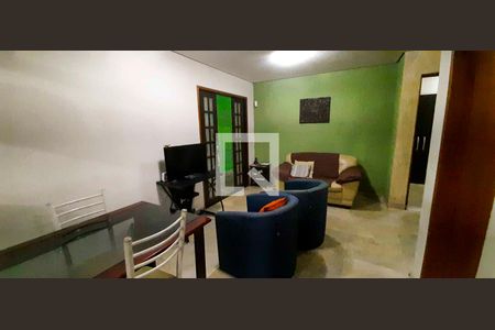 Sala de Estar de casa para alugar com 5 quartos, 290m² em Bonfim, Osasco